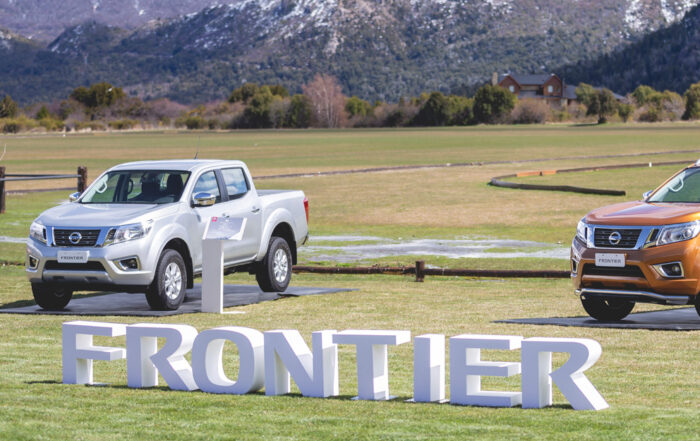 corporeas-autoportante-lanzamiento-activacion-nissan